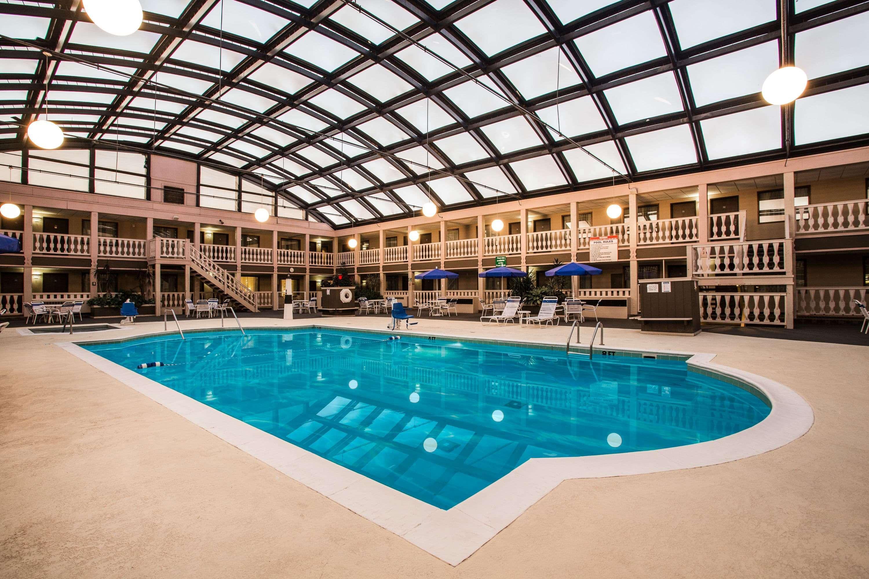 Americinn By Wyndham Janesville Exteriör bild